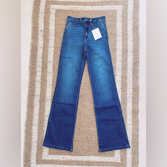 New KanCan High Waisted Stretch Flare Jeans Seamed Pocket Detail - Picture 8 of 10